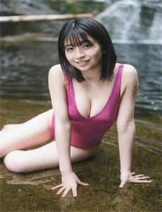《亚洲AV久久爆乳一区二区》